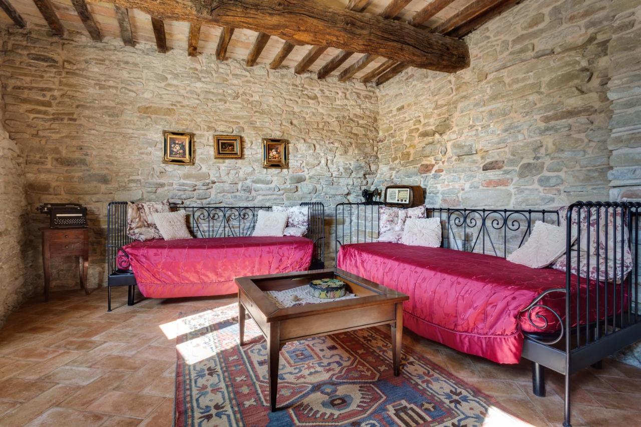 Agriturismo Biologico Castello Della Pieve Mercatello sul Metauro Eksteriør billede
