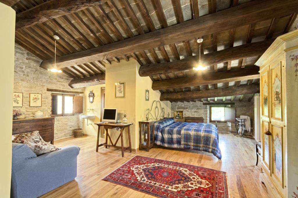 Agriturismo Biologico Castello Della Pieve Mercatello sul Metauro Eksteriør billede